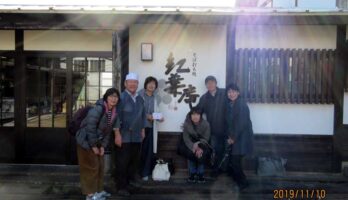 東京や埼玉から還暦のグループがそば打ちに来てくれました