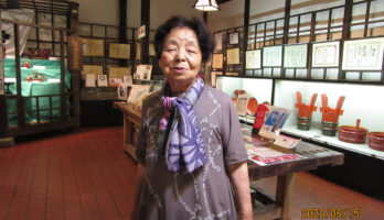 高屋から、お孫さんがおばあちゃまを資料館にお連れ下さいました。