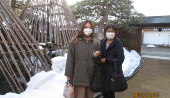 仲睦まじい母娘が「酒蔵の雛祭り」にお越し下さいました。