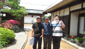 「今年もまた来ましたよ。」と当資料館にお越し下さいました。