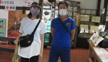 宮城から素敵なご夫婦が資料館にお越し下さいました。