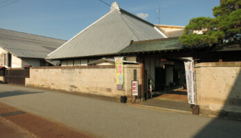 過日の記録的な大雨では、ご心配賜り深謝申し上げます。
