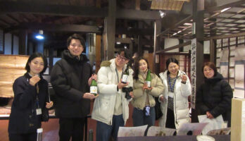 韓国からパクさんとナムさんが古澤酒造資料館にお越しくださいました！
