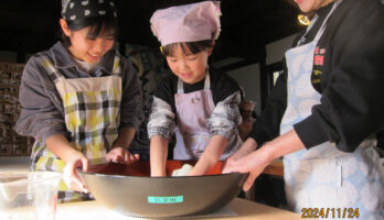 市内の子ども会の行事で大勢お越しくださいました。